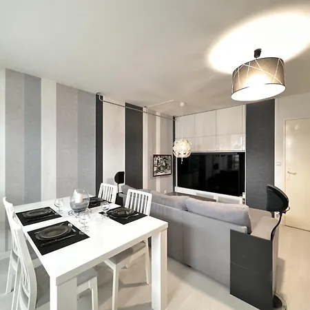 La Chicane - Garage - Proche Circuit - 4p * Le Mans