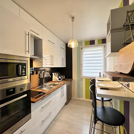 La Chicane - Garage - Proche Circuit - 4p アパート *