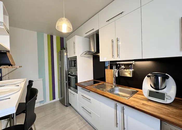 La Chicane - Garage - Proche Circuit - 4p 公寓 勒芒